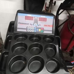 2023 DANNMAR DB70 Wheel Balancer 