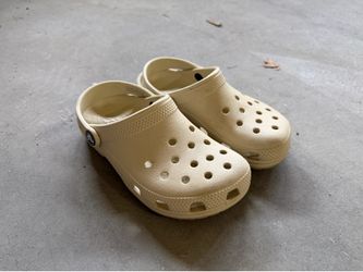 5 Pairs Crocs Kids Classic Clog in increasing sizes from C9 to C13