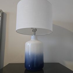 Table lamp