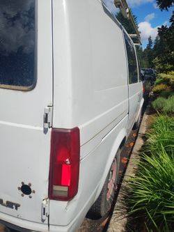 2001 Chevrolet Astro