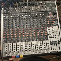 Mixer Behringer