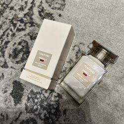 Tom Form Vanilla Perfume 