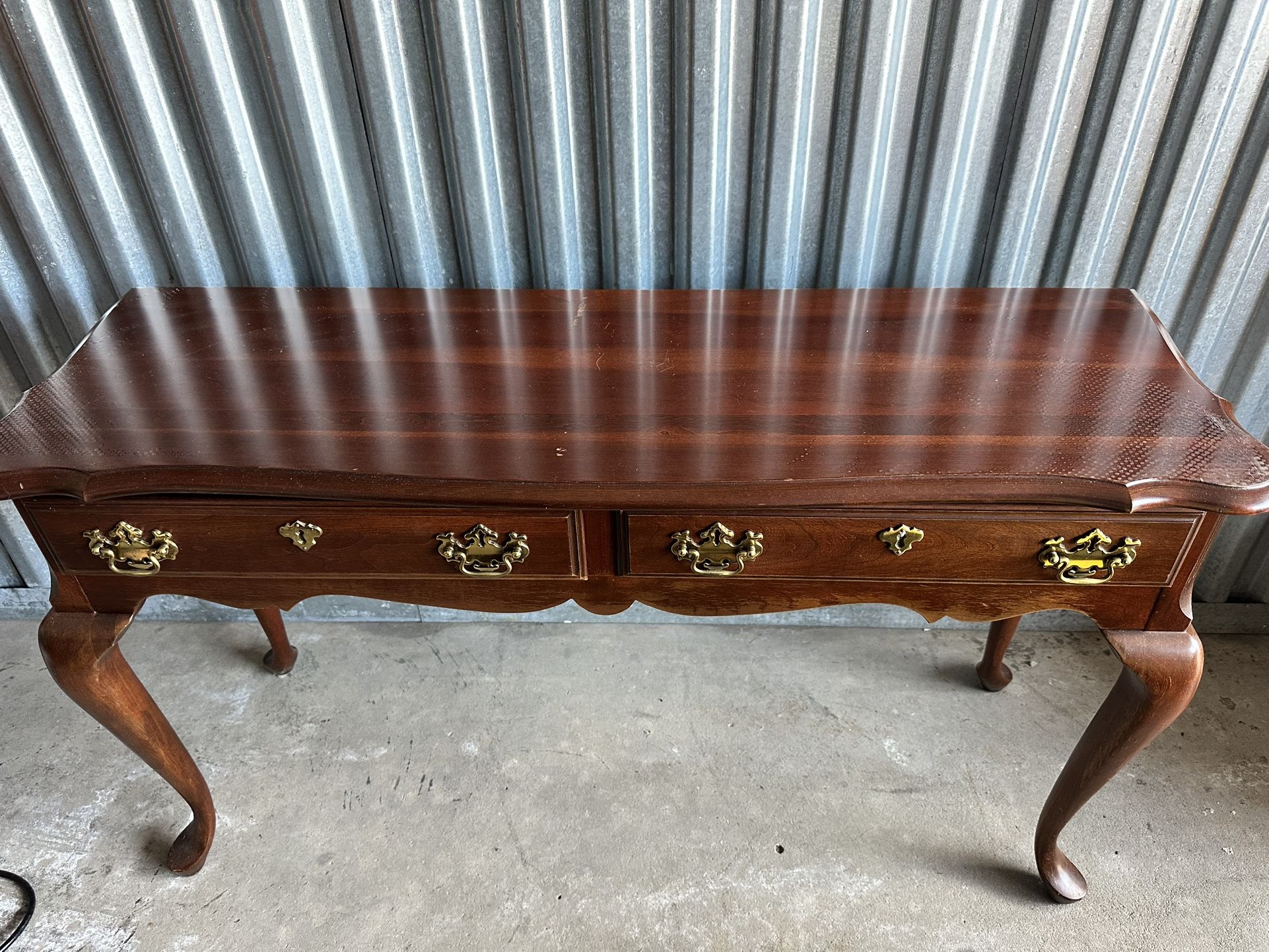 Thomasville Sofa Table