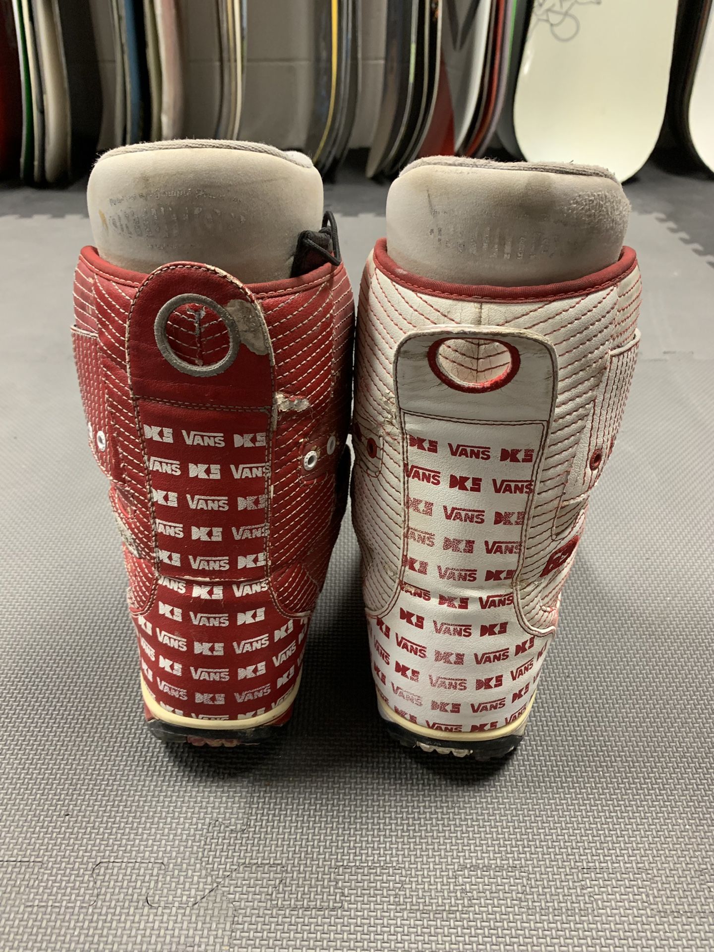 Vans Danny Kass size 9 snowboard boots with warranty for Sale in