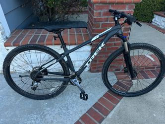 2018 Trek X-Caliber 7 Women's Mountain Bike - Excellent Condition (Medium)