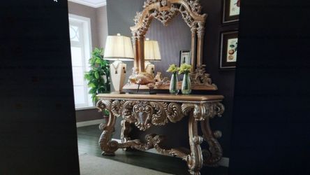 Console table