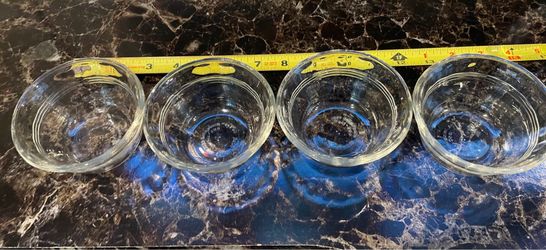 Pyrex  microwave containers