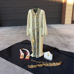 Priest Robe Halloween Religious Creepy Costume