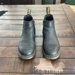Girls Dr. Martins Boots Chelsea Boots