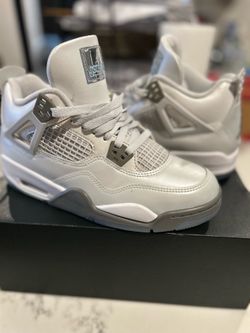 Retro 4 Jordan’s Youth Size 6