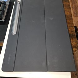 S9 Ultra Slim Keyboard Cover