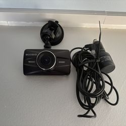 Plug n Play: Car HD Camera with cigarette adapter