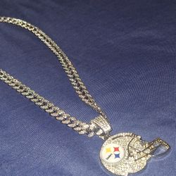 Pittsburgh Steelers Helmet Iced Out Rhinestone Pendant With Necklace