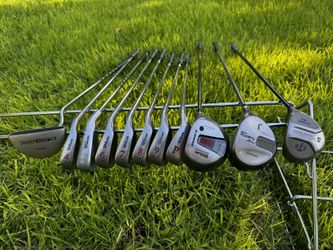 Wilson Complete 11-Piece Golf Club Set – Driver, 3W, 5W, 4-P Irons & Putter