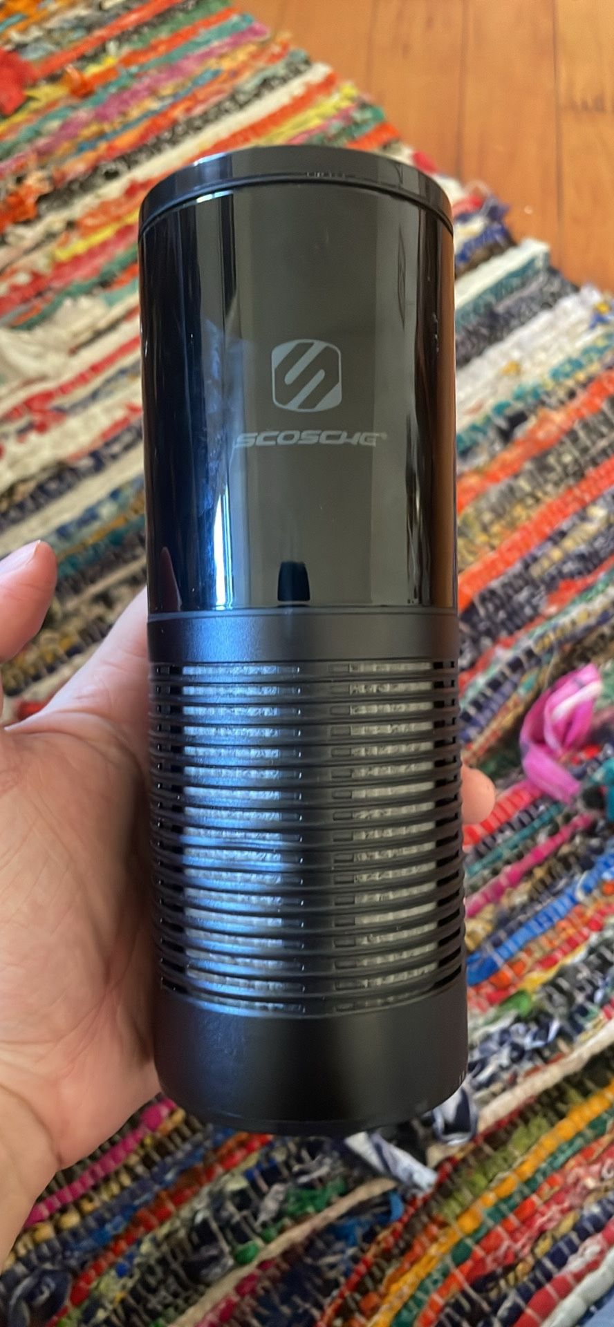 Scosche Portable Air purifier