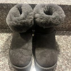 Ugg Boots Size 7