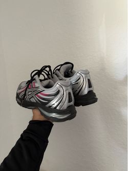 ASICS Gel-Sekiran Hot Pink Piedmont Grey