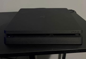Playstation 4 Slim