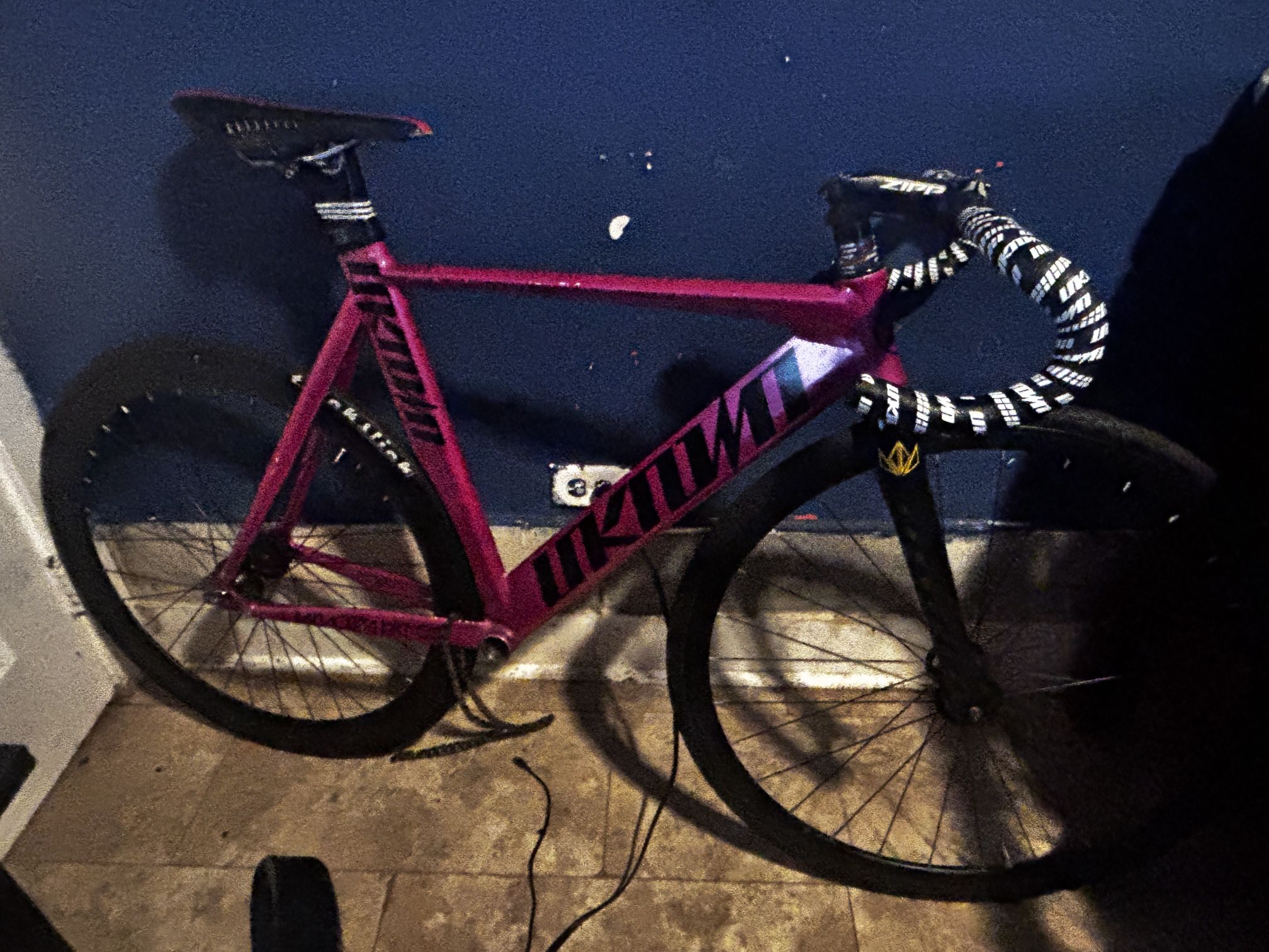 Complete Pink Unknown (without Crank)