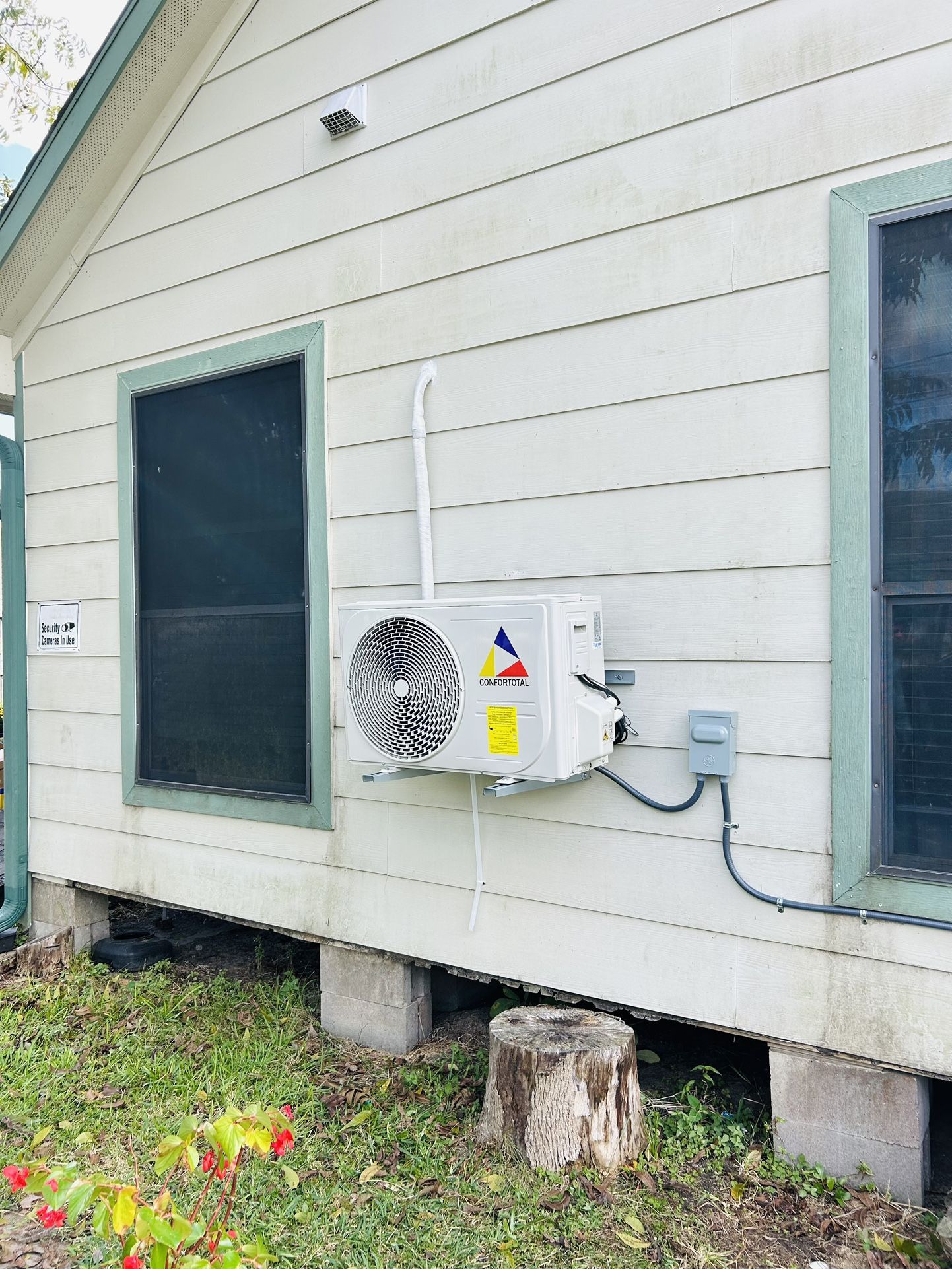 AC MINI SPLIT COLD AND HEAT