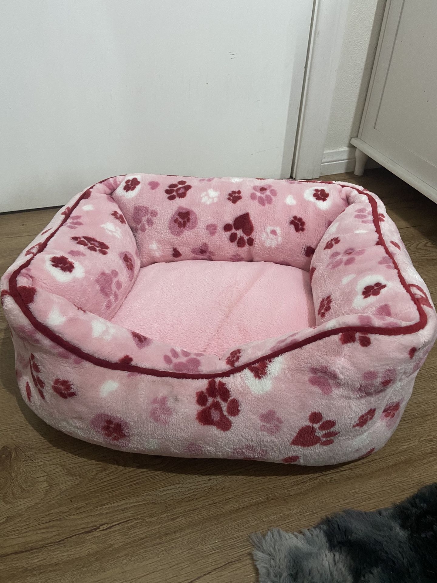Pink Pet Bed