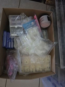 Box full of nail tips inc (Flared) (Duck) !