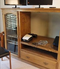 Tv stand