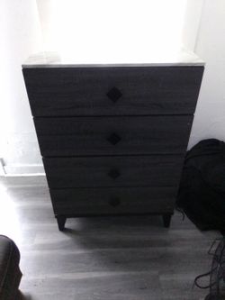 4 Drawer Dresser / Chest with Marble Top – Dark Wood