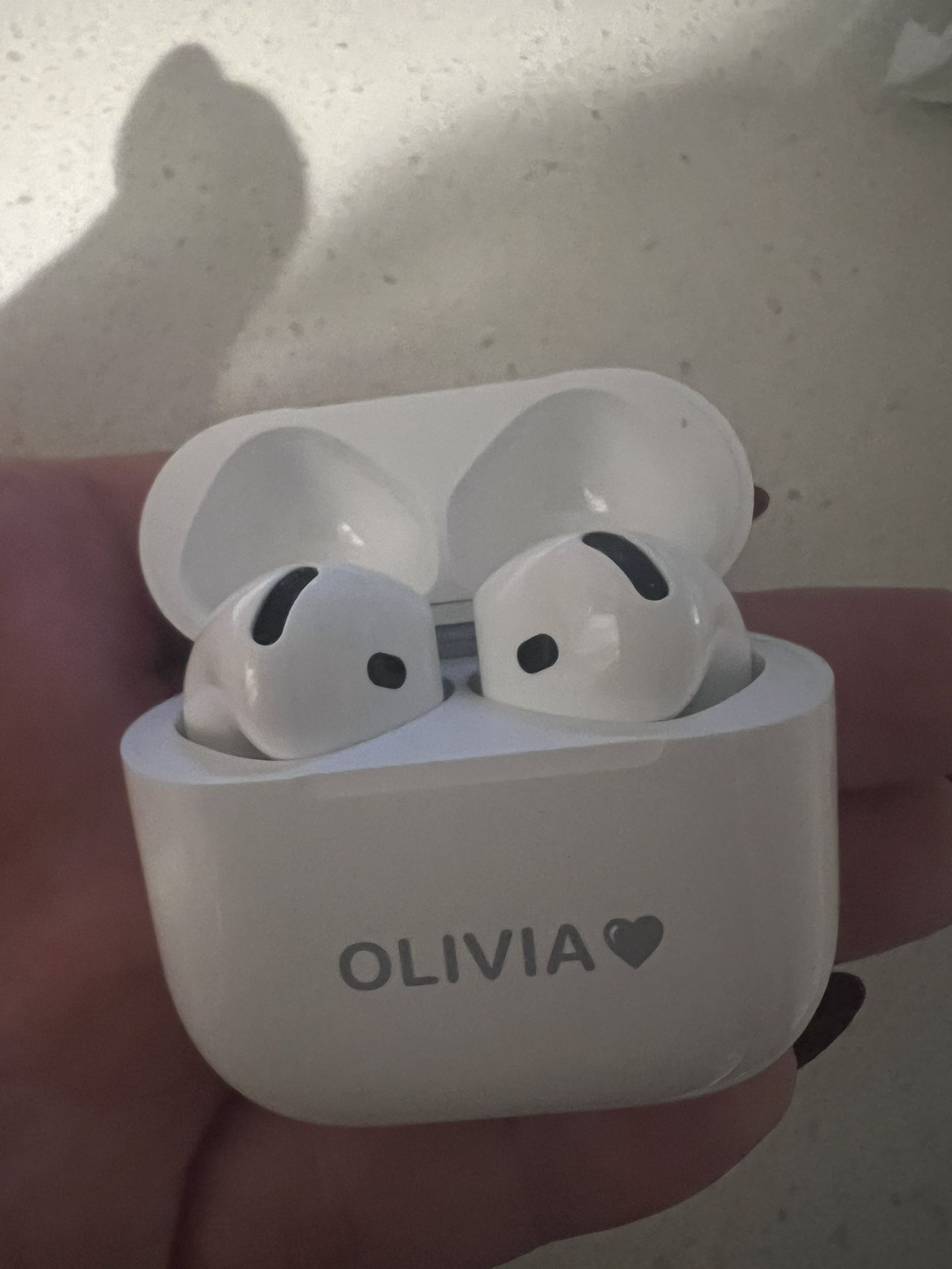 Used Almost New Personalized AirPods Pro 4 With Active Noise Cancellation 