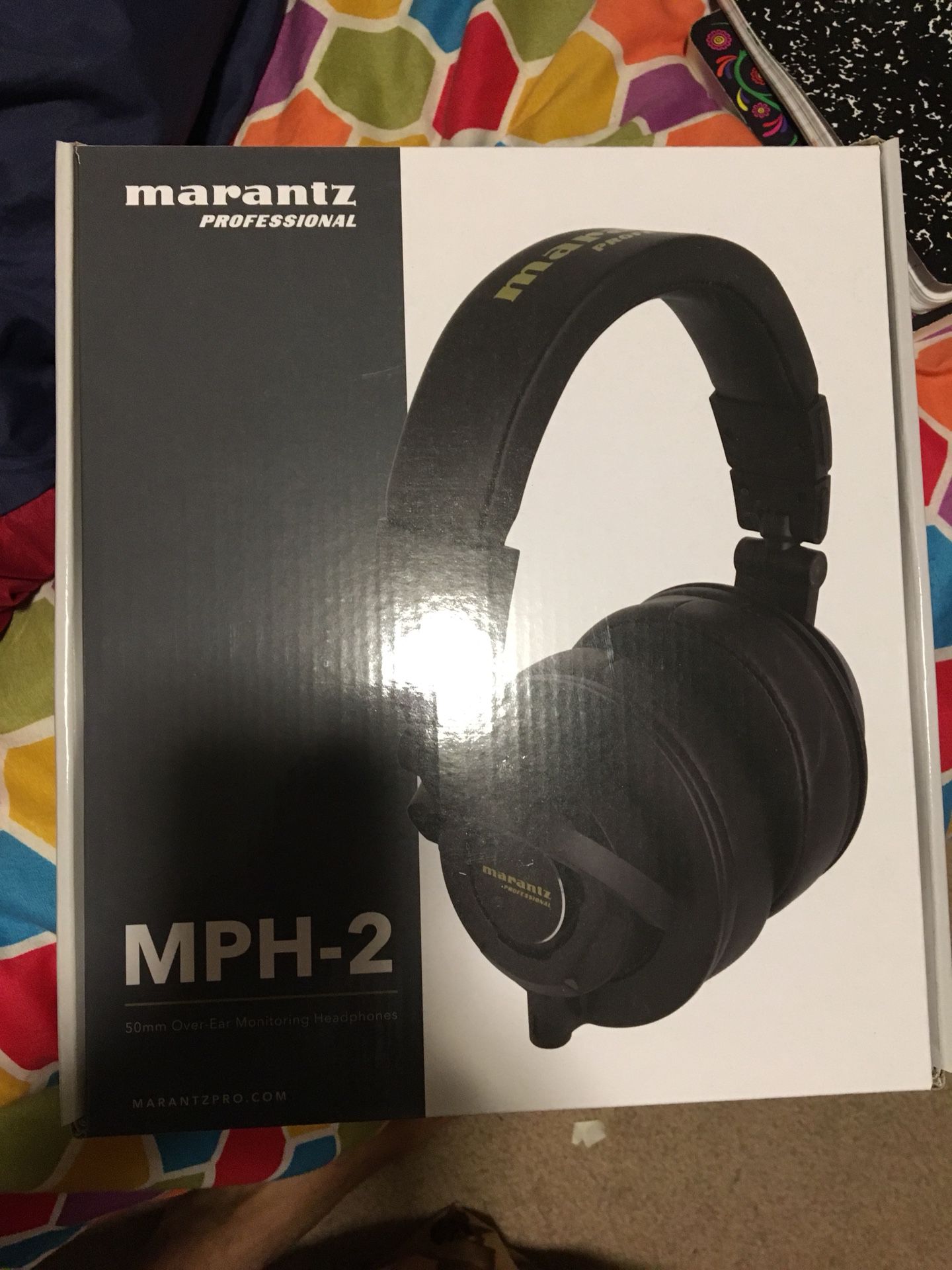 Marantz professional headphones mph2