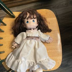 Collectible Precious Moments Dolls