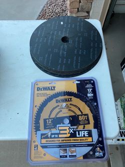 DeWalt 12-Inch 80T Circular Saw Blade & 90/80 grit Sanding disks