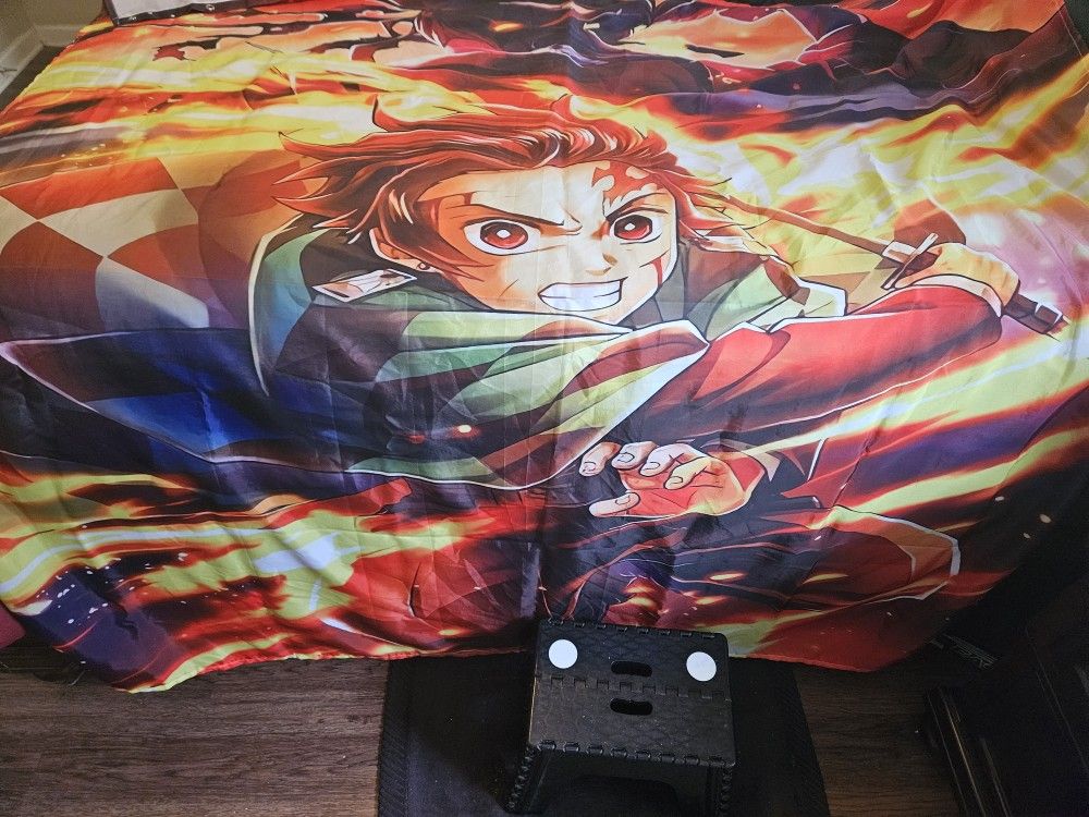 Tundra Animation Shower Curtain Set