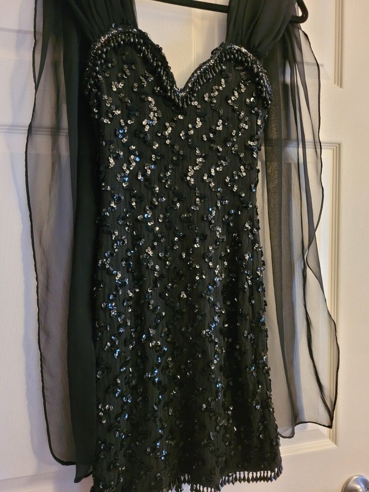 DRESSY DRESSES