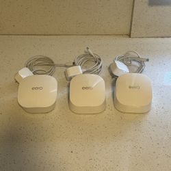 Set Of 3 Eero Wifi Extenders 