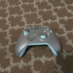 Gray Xbox Wireless Controller – Tested, No Stick Drift