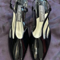 Easy Street Women’s 7.5 Patent Leather Slingback Pumps