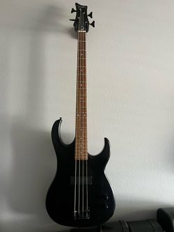 Dean Edge 09 Electric Bass