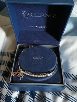 Brilliance Women's Family Forever Bracelet 