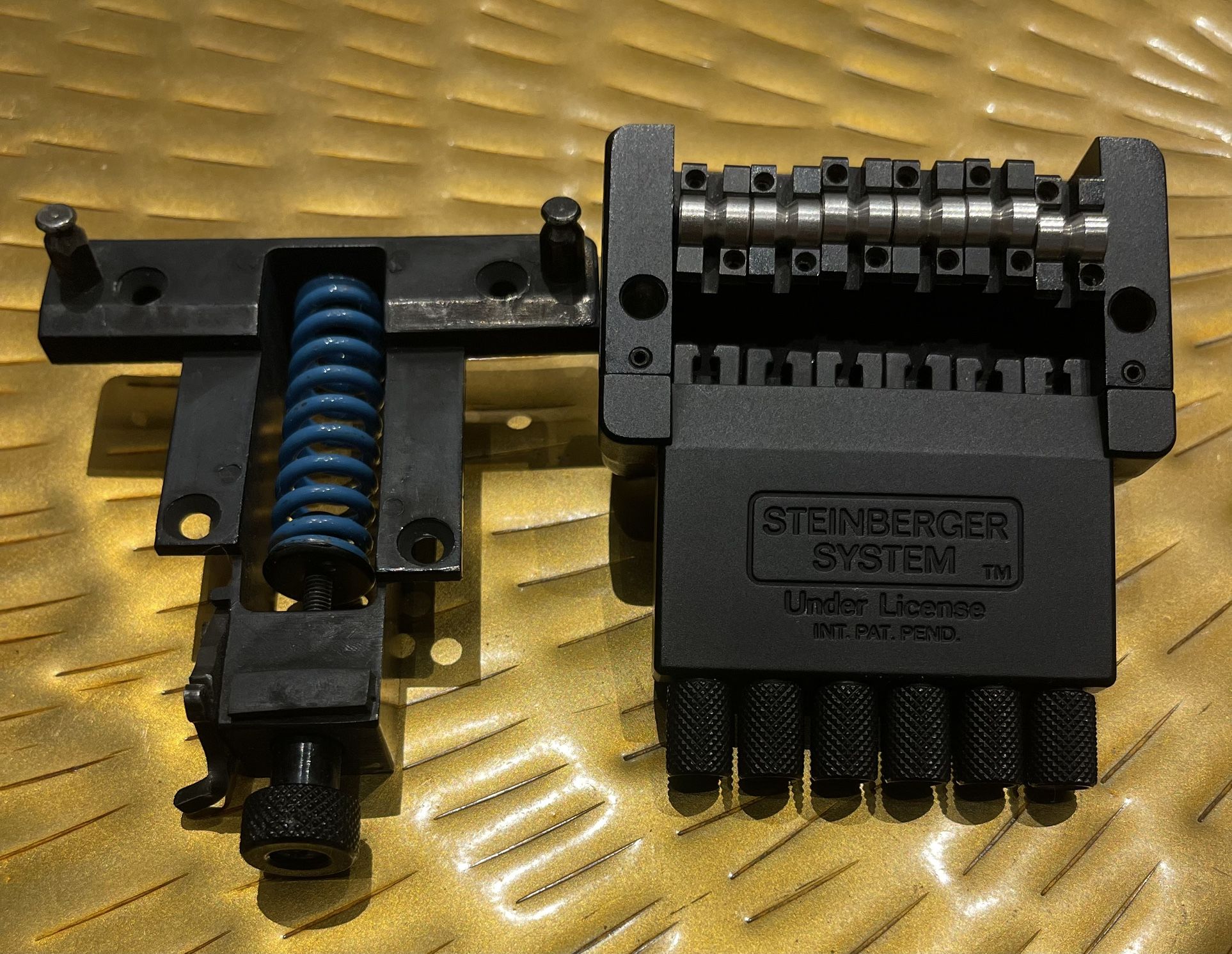 Steinberger Guitar Tremolo Bridge