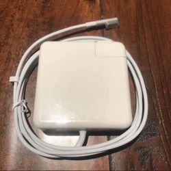 85w AC Power supply Adapter Charger for Apple Macbook Pro or MacBook air 13" 15” 17” I have both models older 2007-2011 And 2012 to 2018