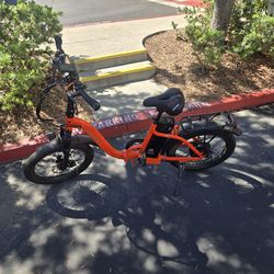 Daywins Orange Bike