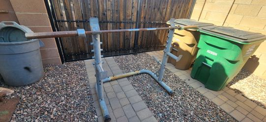 Squat/Bench Rack with a bar
