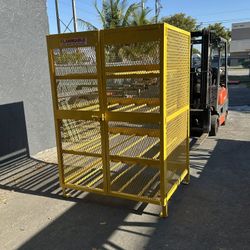 Propane Tank Cage (12 Tanks)