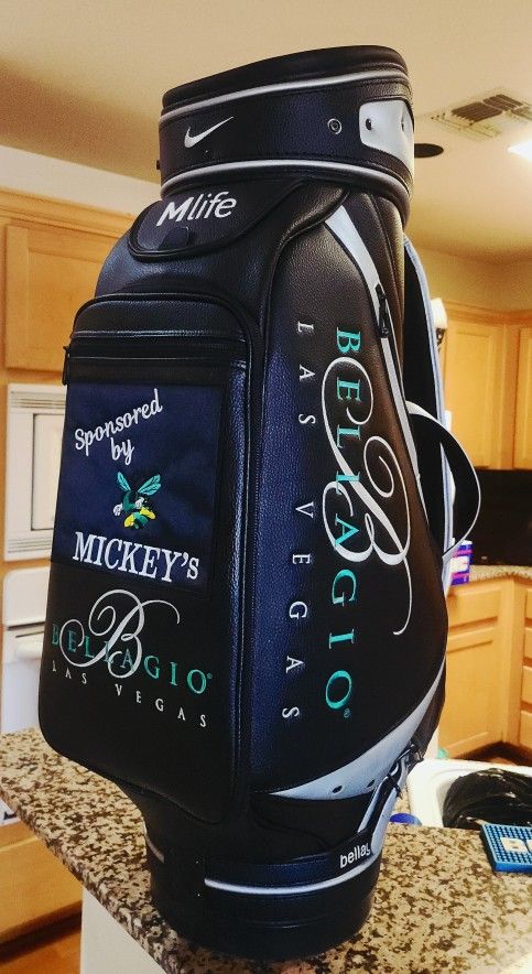 Nike "New"⛳️Pro 1 of 1 Bellagio Staff Bag...🌟