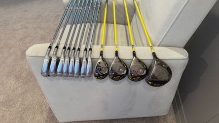 Bridgestone JGR Complete Set - Stiff Shafts 4-SW (12 clubs)