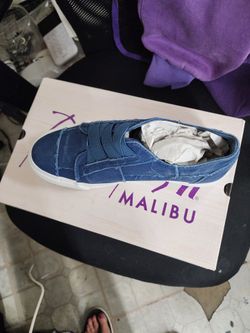 Size 8 Blowfish shoes