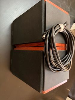 Edifier R1700BT Speakers
