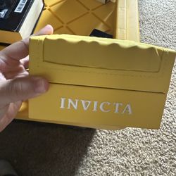 Invicta Men's Bolt 25471 Quartz Watch Green