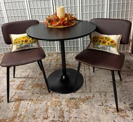 Breakroom Table and two Chairs